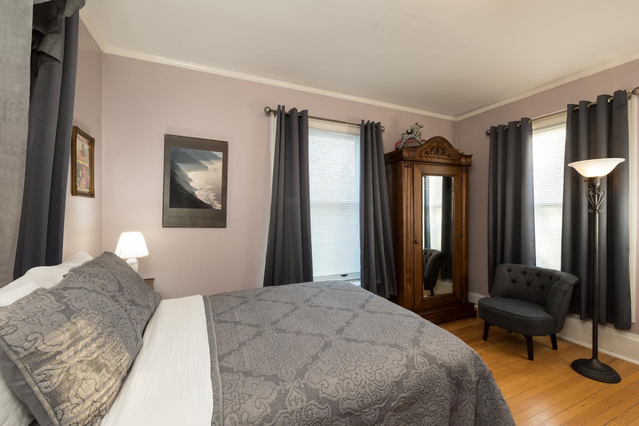Ringling House Bed & Breakfast Baraboo Exteriör bild