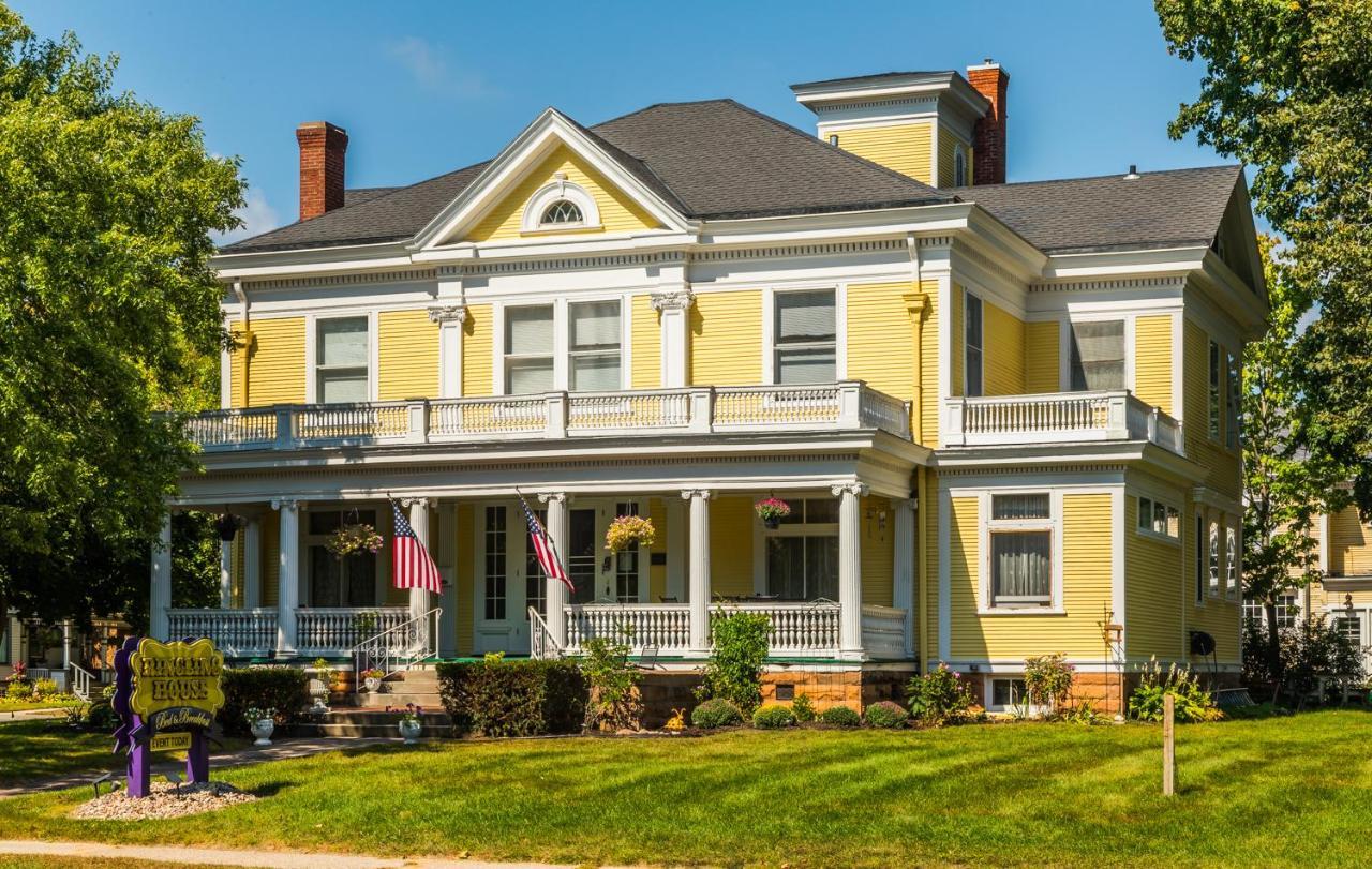 Ringling House Bed & Breakfast Baraboo Exteriör bild