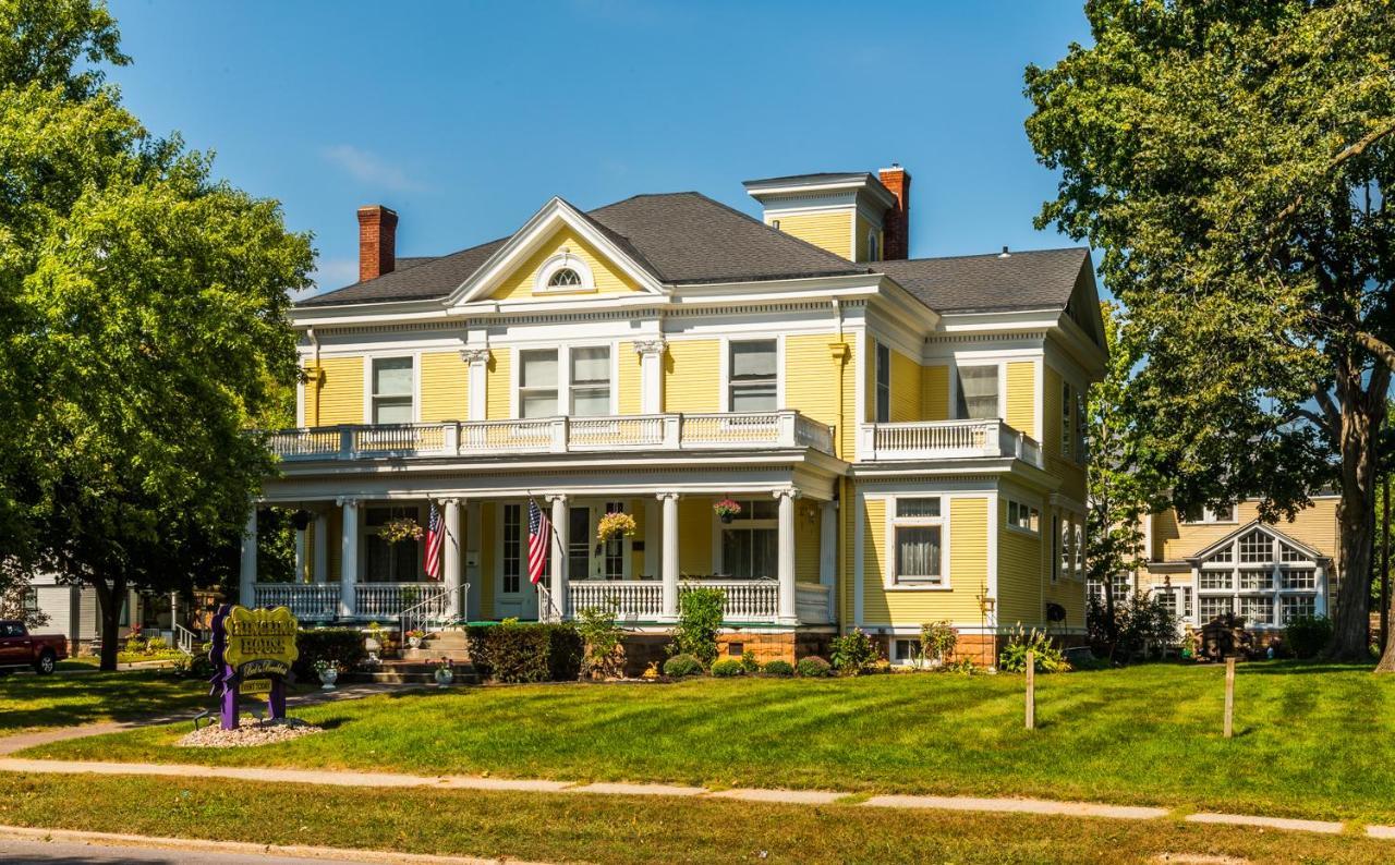 Ringling House Bed & Breakfast Baraboo Exteriör bild